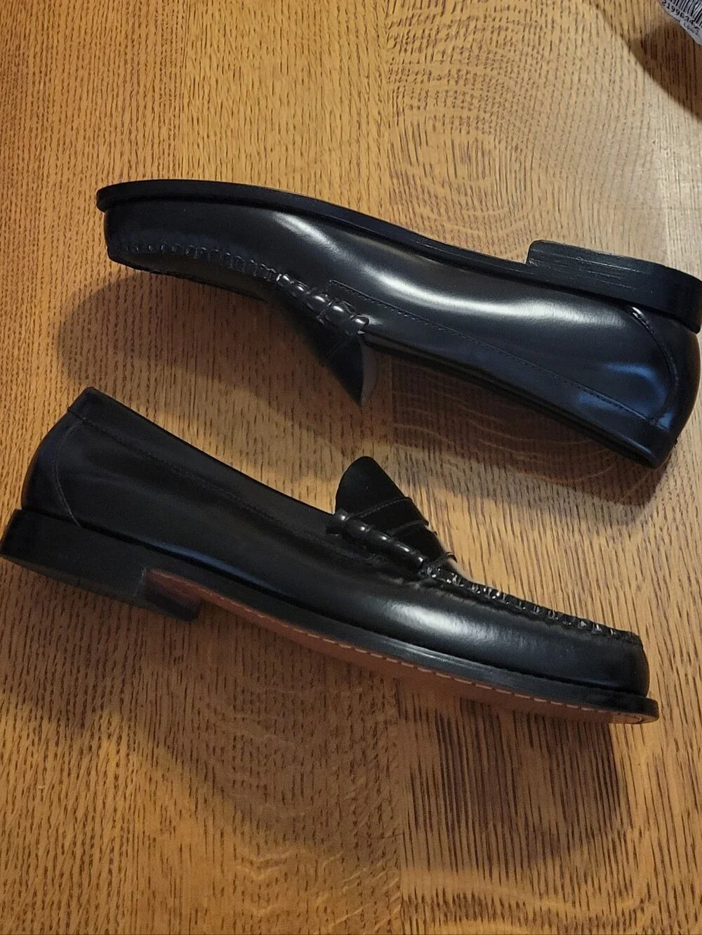 G. H. Bass Weejuns Penny Loafer - black